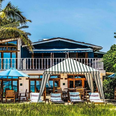 The Isabela Beach House Puerto Villamil Bagian luar foto
