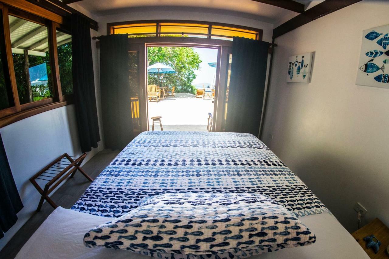 The Isabela Beach House Puerto Villamil Bagian luar foto
