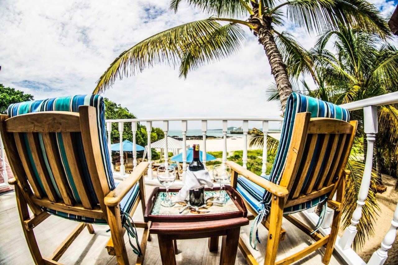 The Isabela Beach House Puerto Villamil Bagian luar foto